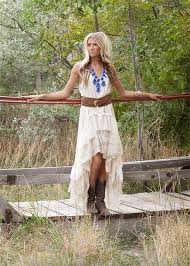 Love This Style Would Be Perfect To Wear As A Wedding Guest However It Needs To Be Country Style Wedding Dresses Country Dresses Dresses With Cowboy Boots