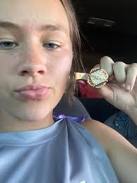 Amanda Cain's Instagram, Twitter & Facebook