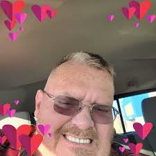 👤 Emma sent you a photo... (like to open)