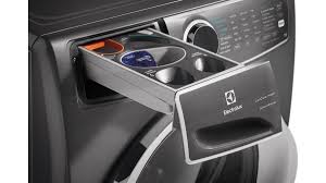 A washing machine is used to launder clothing using water as the primary cleaning agent accompanied with soap or detergent. New Washers Make It Even Easier To Use Laundry Pods Reviewed