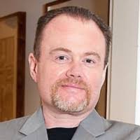 Julian Steele's Instagram, Twitter & Facebook