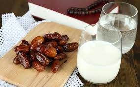 رجيم التمر والماء والحليب رجيم وسريع ولكنك لن تجوع أو تتعب خلاله مجلتك