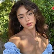 Nailea Devora Bio Affair Single Ethnicity Salary Age Nationality Height Web Star
