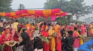 सीवान : बड़हरिया में कलश यात्रा के साथ पांच दिवसीय श्रीशत चंडी महायज्ञ शुरू  - Abhi Bharat