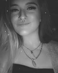 ANDRÉANNE DUCHARME (@drew_ducharme) • Instagram photos and videos