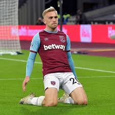 Jarrod bowen is an english professional footballer who plays as a forward for premier league club west ham united. West Ham United Vs Manchester United Match Preview And Prediction