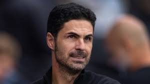 Ian Wright 'can't understand' why Harry Kane would want to sign new Spurs  dela