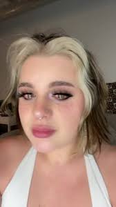 Eating Kiwi With The Skin