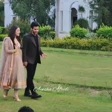 Weloveuvikram Handsome Vikuu Aditi Slowly Walk In Place At Pataudi Palace Delhi For The Grand Launch Of Their Sho Handsome Walk Together Aww