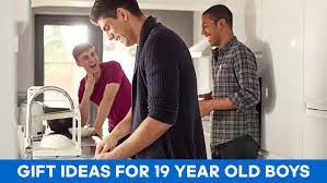 Emergency kit one of the best presents for 19 year old boy and he can use this while hiking, traveling outstations, and many other places. 24 Best Gifts For 19 Year Old Boys 2020 Picks Joshgoot