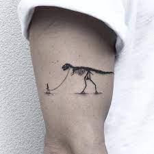 Even so, we searched the internet, filtered identical hieroglyphs, flowers, and stars, and found the most extraordinary tattoos just for you. Unusual Tattoos That Anyone Would Love To Have Suddl 360569513918390431 Tatowierungen Halloween Tattoos Tattoo Zeichnungen