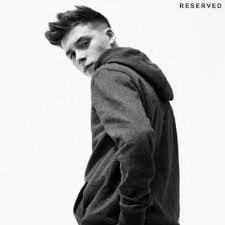 Männer frisuren prominente david beckham tattoos sportler beckham frisur. Romeo Beckham News Hintergrunde Textilwirtschaft