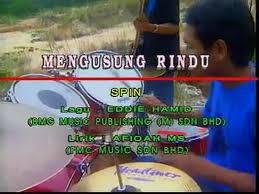 Sebuah lagu yang tercipta dari sebuah penantian panjang dan rasa rindu yang mendalam. Spin Mengusung Rindu Video Dailymotion