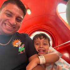 nationalsonsday #godson #bros #brothers #cousins #family #laragang  #villanuevagang @fabi_1592 ,they growing up so quick 🥲