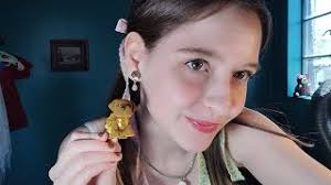 Styling thrift store clothes!