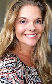 The Spiritual Design Wave 4: Henrie, Christine Kromm, Henrie, David,  Beckstrand, Kari, Kromm, Susanne: 9781951879174: Amazon.com: Books