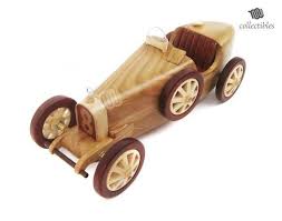 Bugatti Tipo 35c 1924 Replica De Coleccion In 2020 Wooden Toy Cars Bugatti Wooden Car