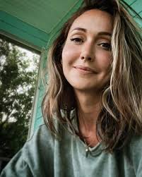 Jessica Chobot always has a cute smile