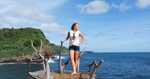 Pantai timang adalah pantai yang wajib kamu kunjungi ketika berada di yogyakarta. Pantai Timang Jogja Lokasi Harga Tiket Masuk 2021 Foto