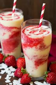 Comment Faire Un Smoothie Delicieux Recette De Smoothie Aux Fraises Et Bananes A Base De Ya Smoothie Recipes Food Strawberry Colada