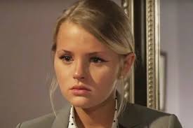 DÈ THACHAIR DO LUCY BEALE ANN AN EASTENDERS? MHÌNICH NIGHEAN CINDY