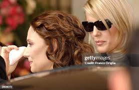 93 Luciano Pavarotti And Nicoletta Mantovani Wedding Stock Photos, High-Res  Pictures, and Images