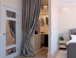 Comment ajouter des portes ? Dressing Avec Rideau 25 Propositions Pratiques Et Jolies