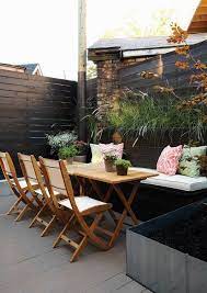 26 Inspiring Small Backyards Small Patio Small Backyard Backyard