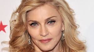 Madonna — take a bow (with babyface) (live) (love makes the world go round live 2019). 2fy8rofxhlegwm