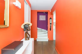 Love it regardless of window location. Colors That Go Well With Orange For Interior Design Home Stratosphere