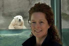Oregon Zoo keeper studies climate change in polar bear country