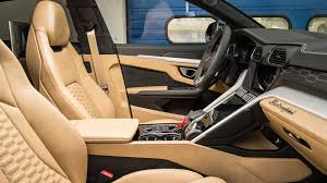 Muscular exterior dimensions with details and aerodynamic proportions make for a sporty experience inside and out. Lamborghini Urus Interior Layout Technology Top Gear