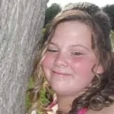 Marylou Douglas's Instagram, Twitter & Facebook