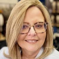 Roxanne Ely's Instagram, Twitter & Facebook