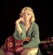 Pin On Marilyn Monroe