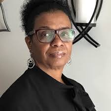 Paula Ballou's Instagram, Twitter & Facebook