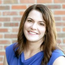 Michelle Stowell's Instagram, Twitter & Facebook