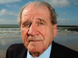 Great Escape airman Ken Rees, inspiration for Steve McQueen's 'Cooler King'  in the 1963 film, dies at 93