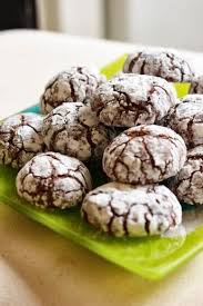 Les Petits Plats De Rose Crinkles Biscuits Au Chocolat Mega Moelleux Recette Recette Biscuit Biscuits Moelleux