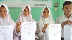 Check spelling or type a new query. Skhun Syarat Penting Daftar Sekolah Lanjutan Edisi 8 Juli 2019 Palembang Pos