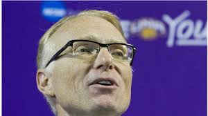 University of North Alabama Athletics Director steps down