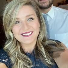 Emily Abernethy (@mrs.abernethy)