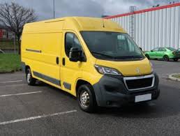 Image result for Jaune Carioca 2014 Peugeot