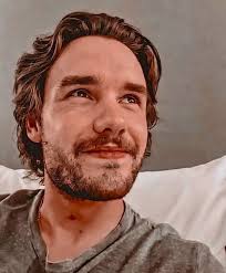 When I wrote to Chatgpt what he thought about Liam Payne's death, he wrote  that Liam Payne didn't die.😳 Then I wrote to him that Payne died in  October. He wrote back