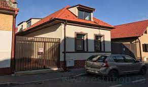 Inchiriere hala industriala noua, neutilizata, situata in brasov, dispusa pe o suprafata de 1012 mp, cu toate utilitatile necesare. Case De Inchiriat Brasov Centrul Vechi