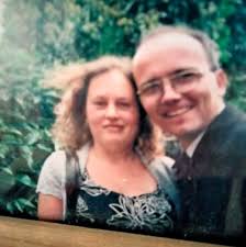 Could anyone make this picture more clear PLEASE? Requesting for my niece  as this is one of her with her Grandad and she loves it even though it's  not clear.