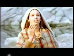 Bernadette commence sa vie en nourrice à bartrès (situé à 5 km de lourdes), sa mère ne pouvant la nourrir. L An 1858 Apparitions A Bernadette Soubirous Youtube