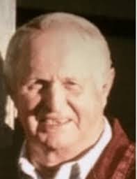 Les Leslie's Instagram, Twitter & Facebook