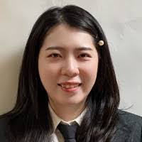 Isabel Graves's Instagram, Twitter & Facebook