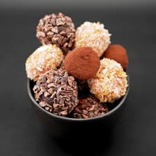 Truffes Aux Trois Chocolats Noir Lait Ruby Truffes Au Chocolat Nourriture Chien Chocolat Noir